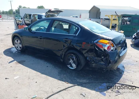 2007 Nissan Altima 2.5 S from USA, damaged, VIN 1N4AL21E97C206742